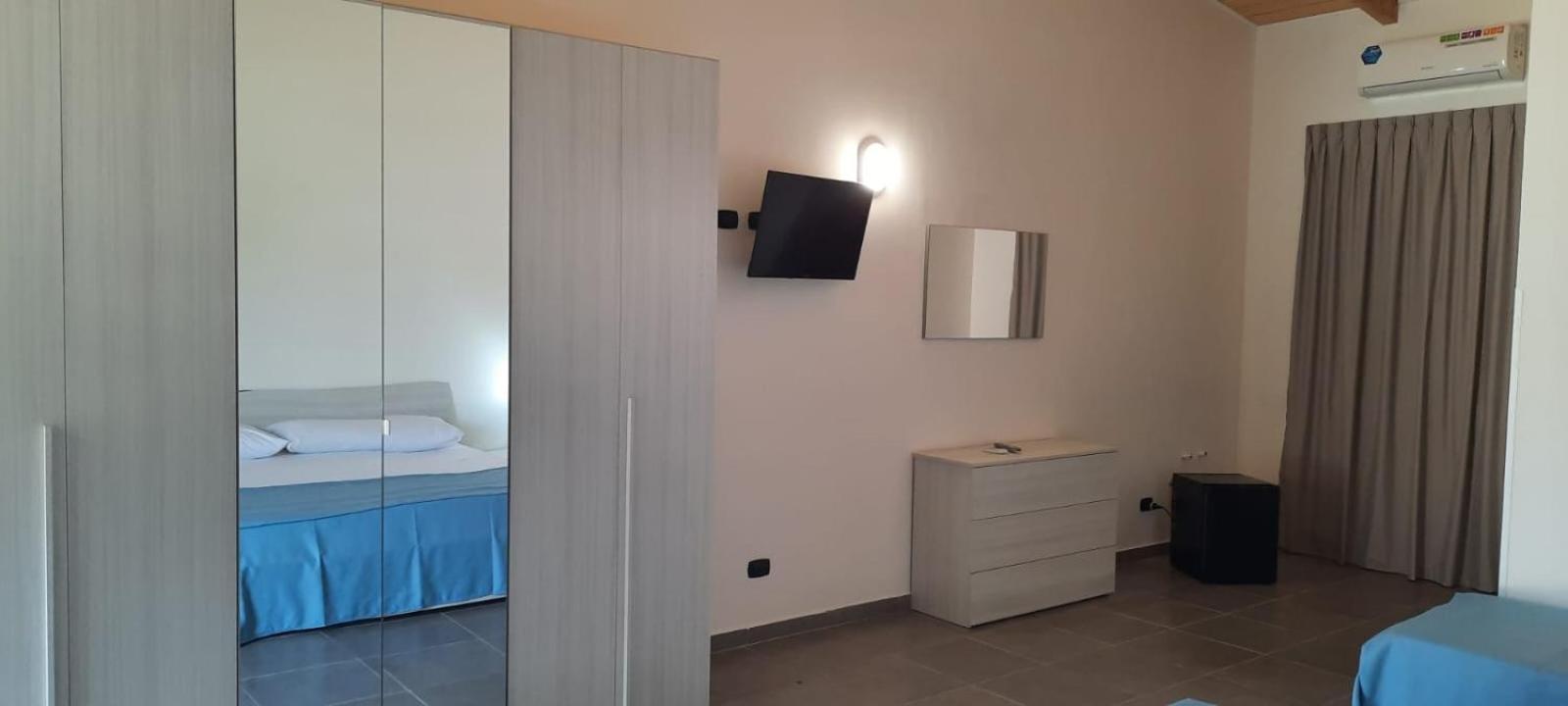 Villaggio Jonio Blu Bianco Exteriör bild